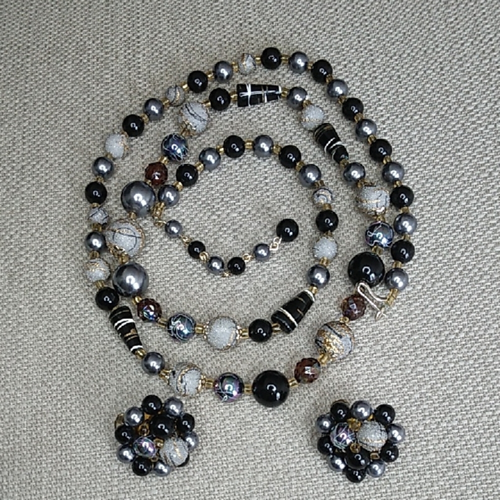 Vintage Japanese Black and Gold Long Beaded Necklace and Earring Set